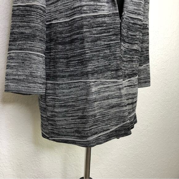 Misook black gray textured striped open hook front knit jacket size Small - Picture 3 of 13